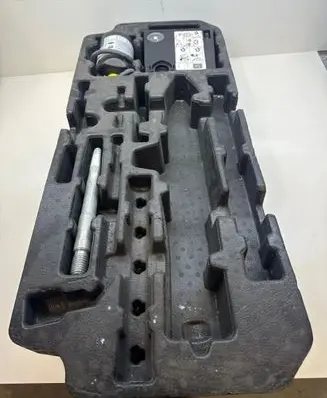 Mercedes-Benz GL X166 Tool box A1668992221 ZGS001