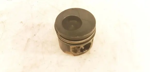 Volkswagen Touran I Piston 20R0