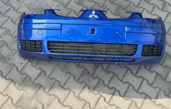 Mitsubishi Colt Front bumper MN105171