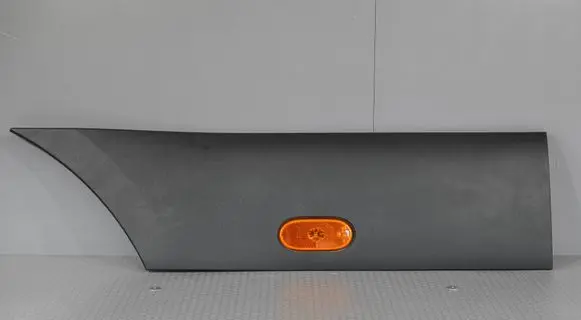 Mercedes-Benz Sprinter W907 W910 Rear fender molding trim A9106900401 A9109067700 A9106909801