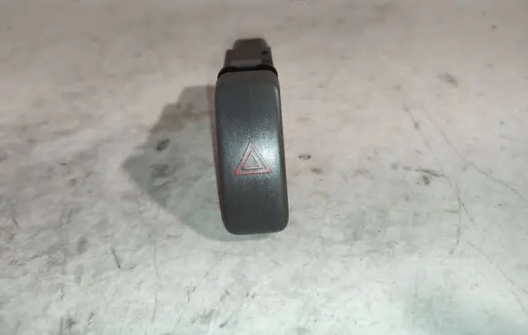 Mazda Premacy Hazard light switch 153132