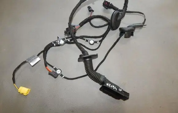 Audi A4 S4 B8 8K Front door wiring loom 8K0971029AQ