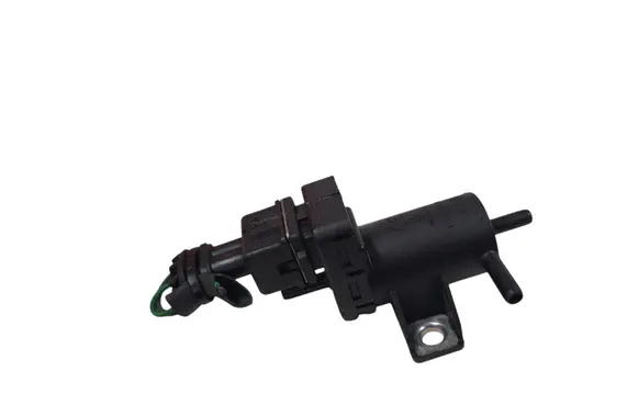 Renault Laguna III Turbo solenoid valve 8200762597