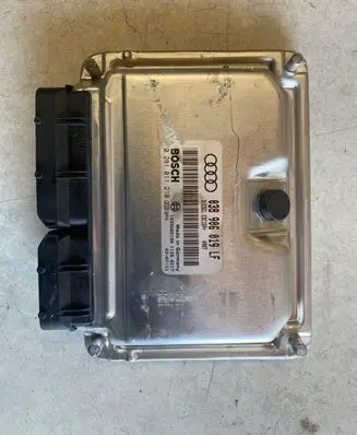 Audi A4 S4 B6 8E 8H Engine control unit/module 038906019LF 0281011210