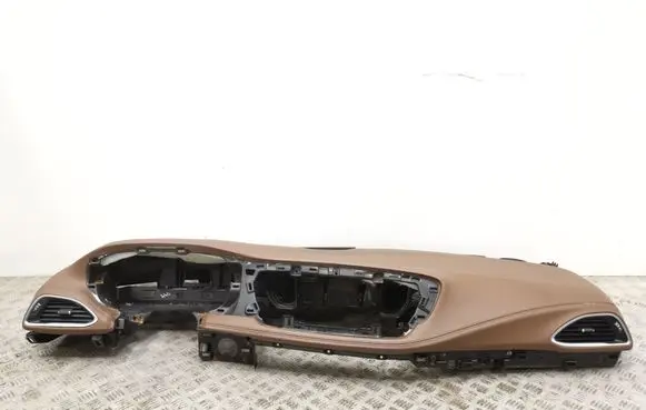Chrysler Pacifica Dashboard 5SP821L8AE