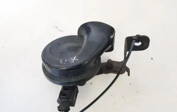 Volkswagen PASSAT B6 Horn signal e1000209
