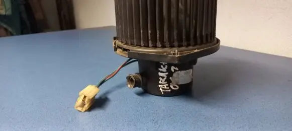 Hyundai Terracan Heater fan/blower 0130111202