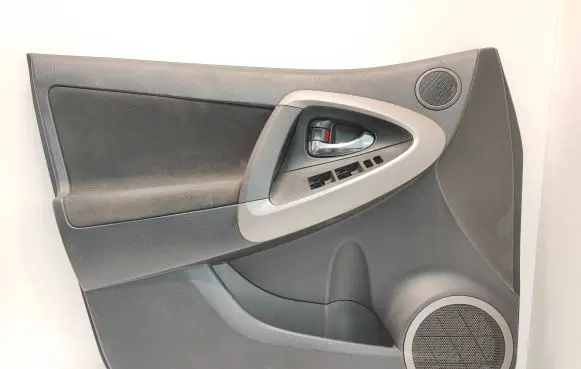 Toyota RAV 4 (XA30) Front door card panel trim 6771842020