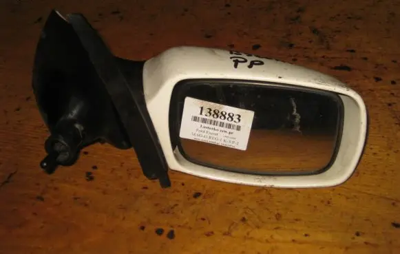 Ford Escort Front door electric wing mirror