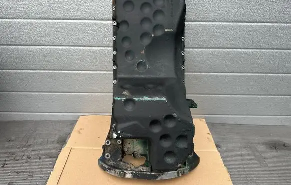 Jeep Grand Cherokee (WJ) Oil sump R6650140202 5080028AA