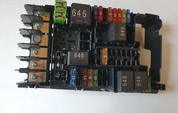 Audi A3 S3 8V Fuse module P1012159 5Q0937125A P101215910