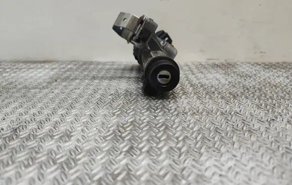 Volkswagen Polo V 6R Ignition lock 6R0905851B