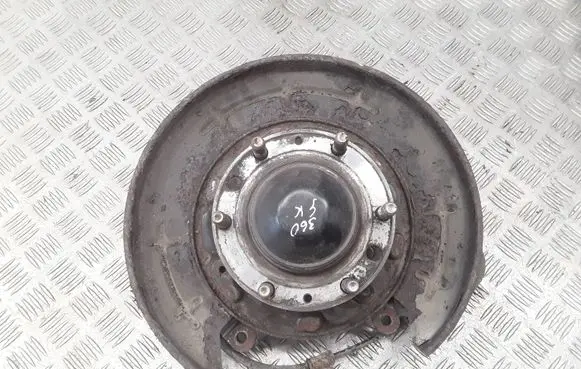 KIA Carnival Rear wheel hub spindle/knuckle 