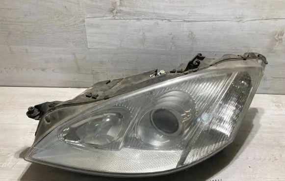 Mercedes-Benz S W221 Headlight/headlamp A2218204561