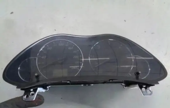 Toyota Avensis T250 Speedometer (instrument cluster)