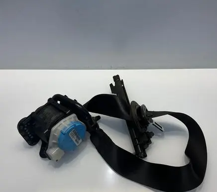 Mercedes-Benz B W246 W242 Front seatbelt A2468602585 2468602585