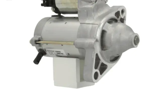 Toyota Yaris Starter motor CS1499 DSN936