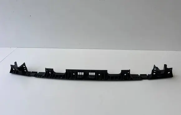 Volkswagen Multivan T5 Rear bumper mounting bracket 7H0807723