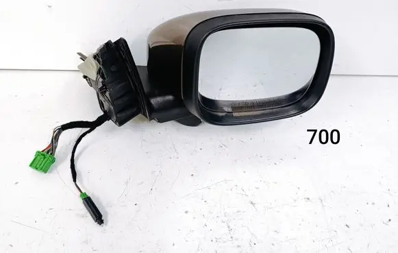 Volvo XC70 Front door electric wing mirror 31297376