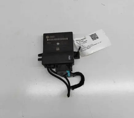 Audi Q7 4L Gateway control module 4L0910468 4L0907468A