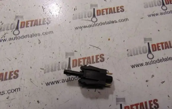 Mercedes-Benz E W211 Brake pedal sensor switch A0015458714
