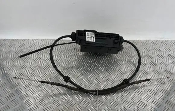 BMW X5 F15 Hand brake control module 6868514 13665010 T16150056300415
