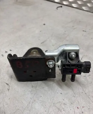 Toyota RAV 4 (XA50) Exhaust gas pressure sensor 8948171010