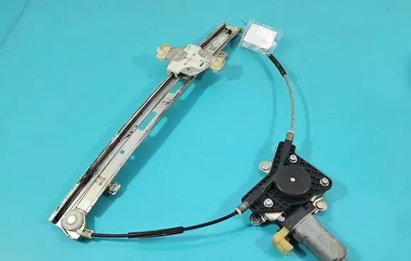 Hyundai i10 Front door window regulator with motor 824010X010 IMPRK1556443