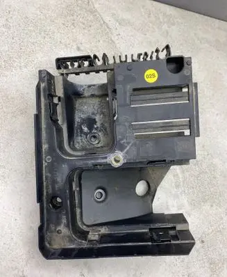 Volkswagen Golf V Fuse module 1K0907361C