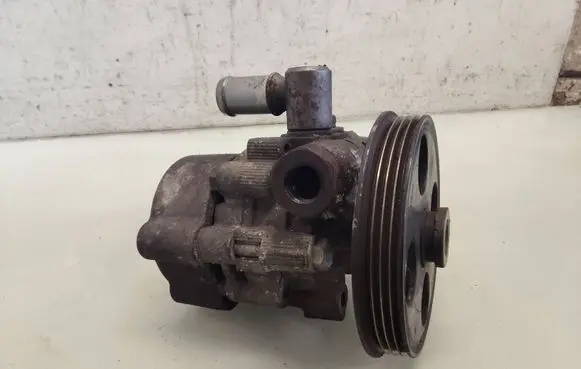 Opel Insignia A Power steering pump B901L