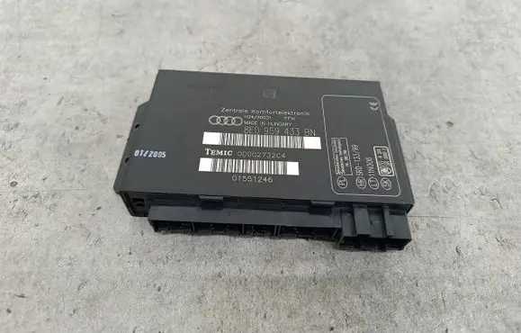 Audi A4 S4 B7 8E 8H Comfort/convenience module 8E0959433BN