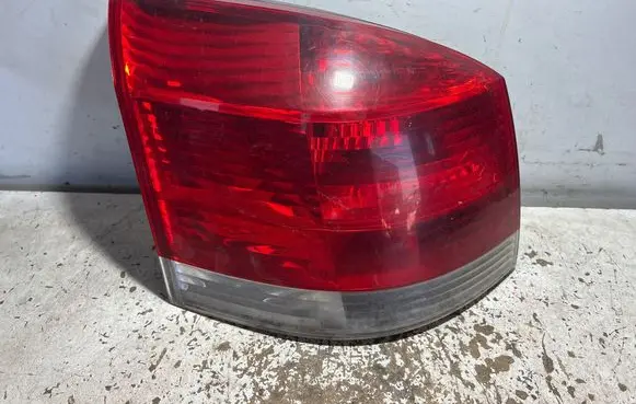 Opel Signum Rear/tail lights 13159861 377001 163854