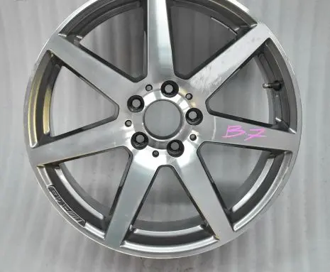 Mercedes-Benz C W204 R18 alloy rim 