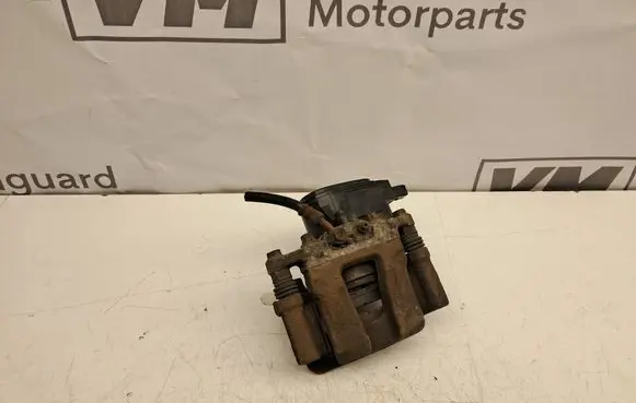 Hyundai i40 Rear brake caliper 