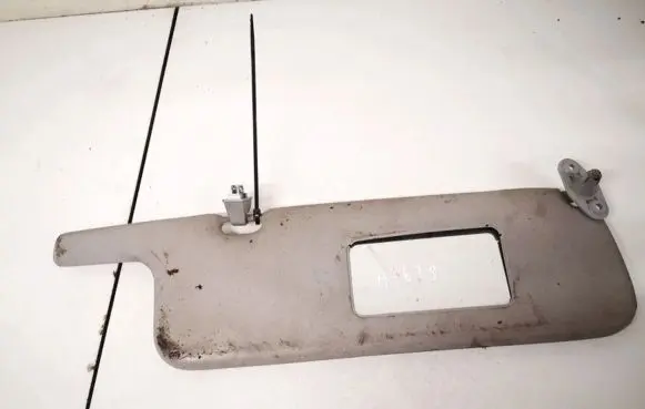 Mitsubishi Carisma Sun visor