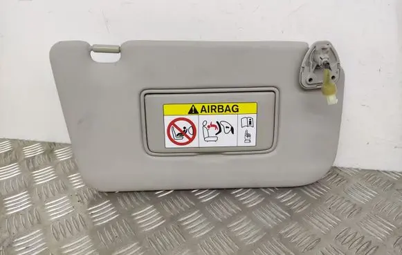 Nissan X-Trail T32 Sun visor