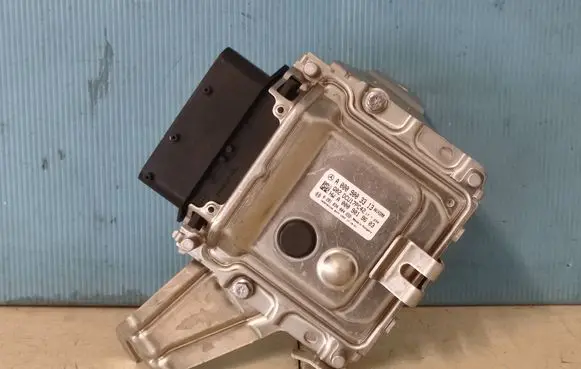 Mercedes-Benz GLC X253 C253 Adblue control unit A0009003313