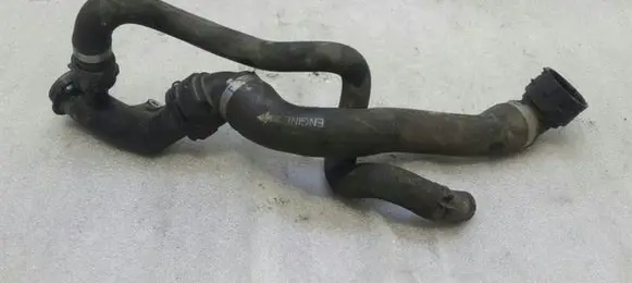 Mercedes-Benz C W205 Engine coolant pipe/hose A2055017484
