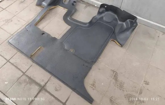 Opel Vivaro Front floor carpet liner 