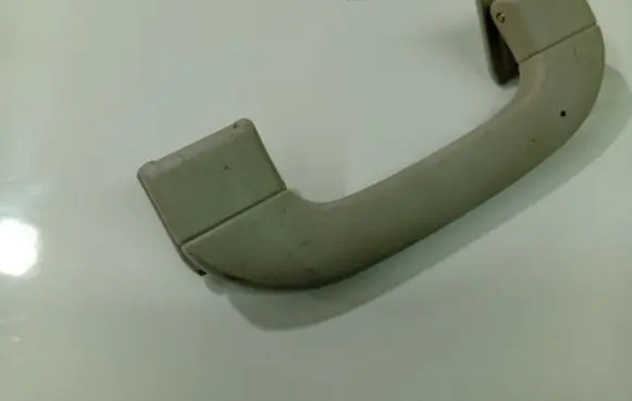 Mercedes-Benz A W169 Front interior roof grab handle A1698100151