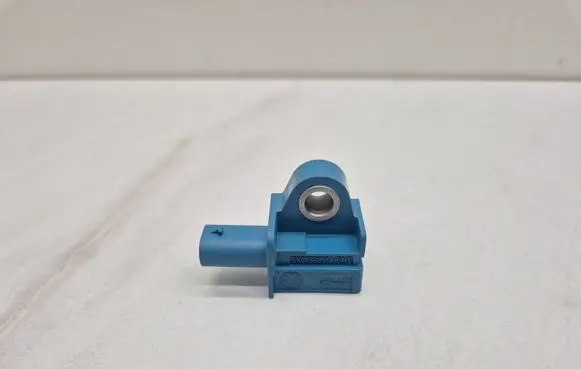 Audi Q3 8U Airbag deployment crash/impact sensor 5K0959351A