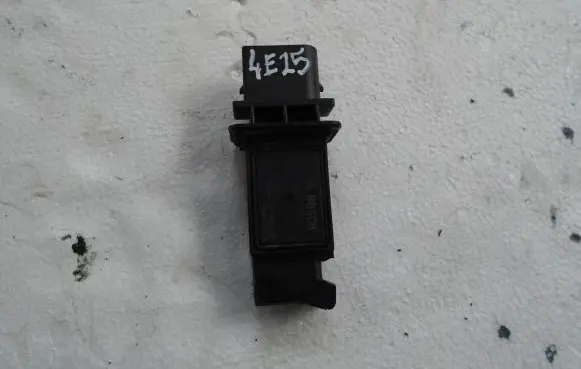 BMW 5 E60 E61 Mass air flow meter F00C2G7281