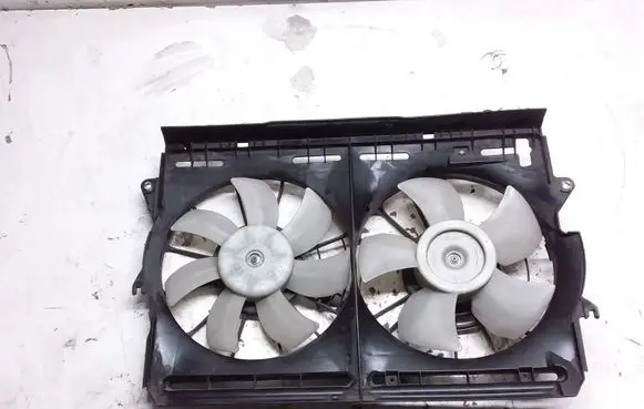 Toyota Corolla Verso AR10 Fan set DT122710925 122710925