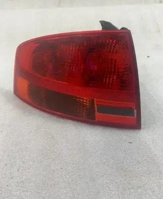 Audi A4 S4 B7 8E 8H Rear/tail lights 8E5945095