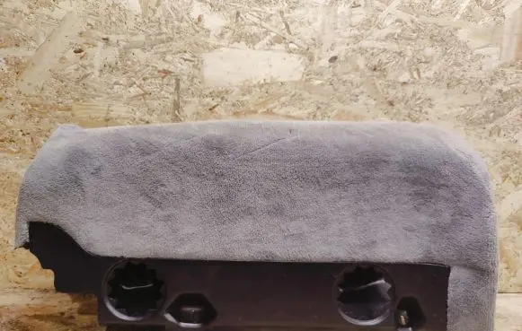 Mercedes-Benz S W140 Dashboard lower bottom trim panel 1406890173