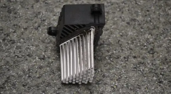 BMW 3 E46 Heater blower fan relay 050318 3171