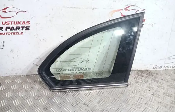 Chevrolet Captiva Rear side window 96622513