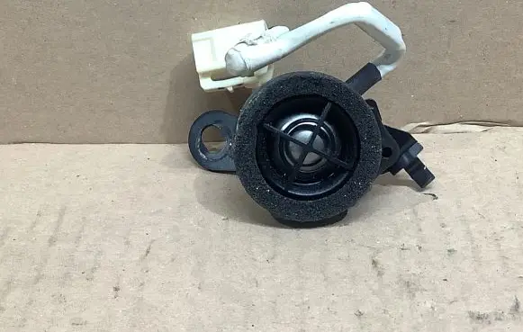 Lexus RX 330 - 350 - 400H Front door high frequency speaker 861600E150