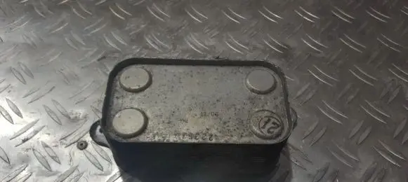 Engine oil radiator