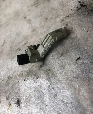 Skoda Scala Crankshaft position sensor 05e906433a